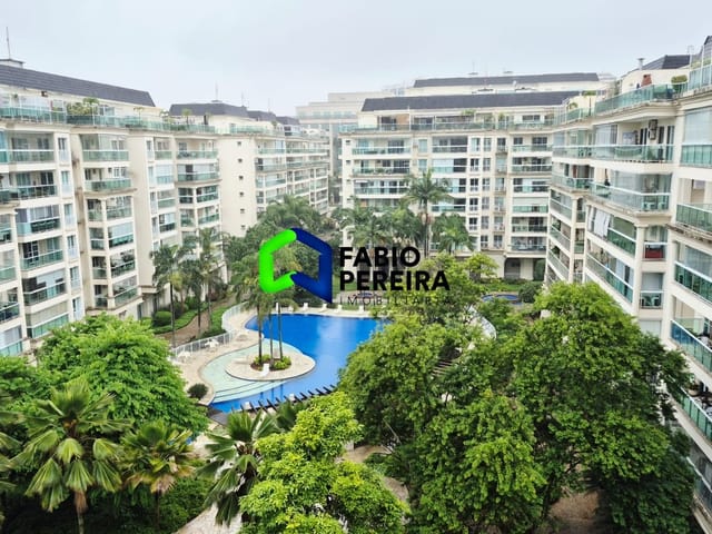 Cobertura / Penthouse com 247m² 4 quartos e 5 banheiros, à venda, no bairro Barra da Tijuca em Rio de Janeiro