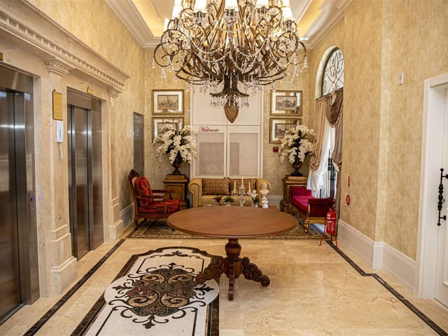 Cobertura / Penthouse com 172m² 4 quartos e 5 banheiros, à venda, no bairro Meia Praia em Itapema
