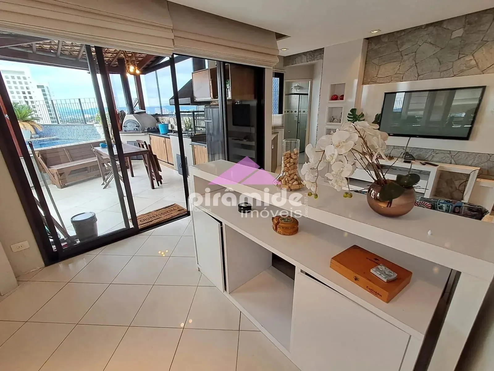 Cobertura, 3 quartos, 210 m² - Foto 16