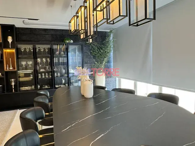 Cobertura / Penthouse 3 quartos e 3 banheiros, para alugar, no bairro Nossa Senhora da Vitória em Ilhéus