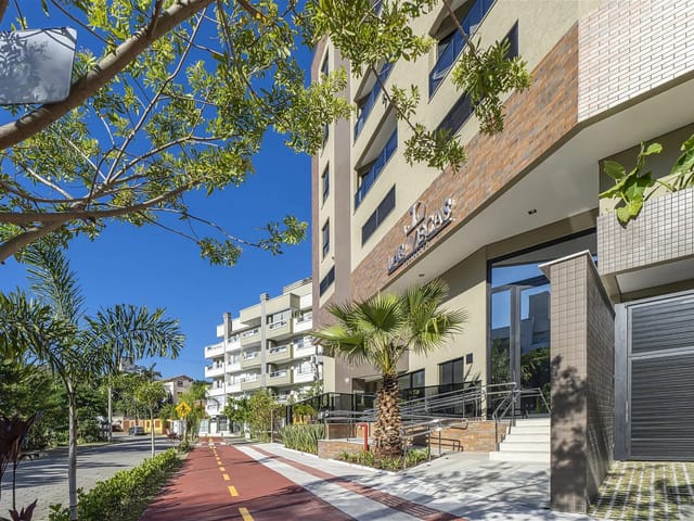 Cobertura / Penthouse com 100m² 2 quartos e 2 banheiros, à venda, no bairro Centro em Bombinhas