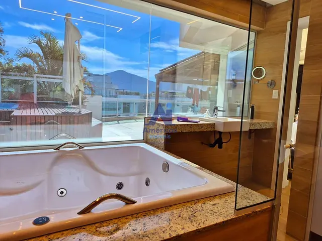Cobertura / Penthouse com 316m² 4 quartos e 5 banheiros, à venda, no bairro Recreio dos Bandeirantes em Rio de Janeiro