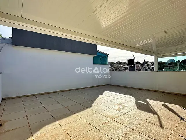 Cobertura / Penthouse com 140m² 3 quartos e 2 banheiros, para alugar, no bairro Rio Branco em Belo Horizonte