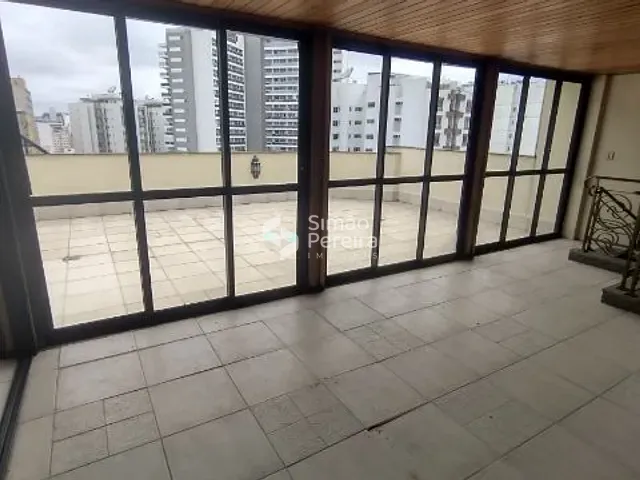 Cobertura / Penthouse com 420m² 4 quartos e 7 banheiros, à venda, no bairro Centro em Juiz de Fora
