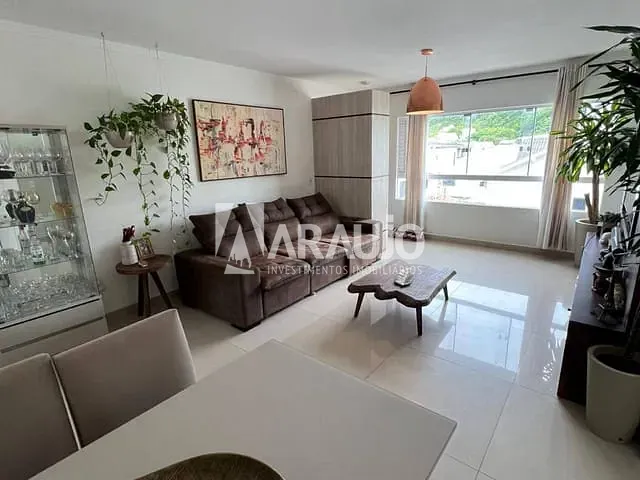 Cobertura / Penthouse com 161m² 2 quartos e 4 banheiros, à venda, no bairro Praia dos Amores em Balneário Camboriú