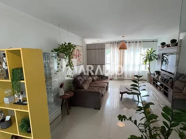 Cobertura / Penthouse com 161m² 2 quartos e 4 banheiros, à venda, no bairro Praia dos Amores em Balneário Camboriú