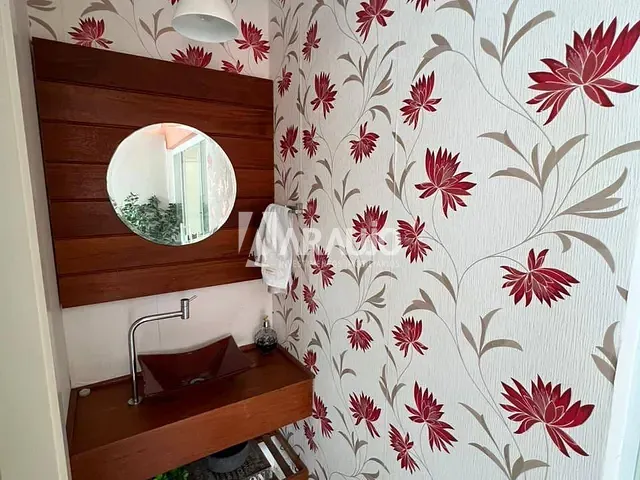 Cobertura / Penthouse com 161m² 2 quartos e 4 banheiros, à venda, no bairro Praia dos Amores em Balneário Camboriú