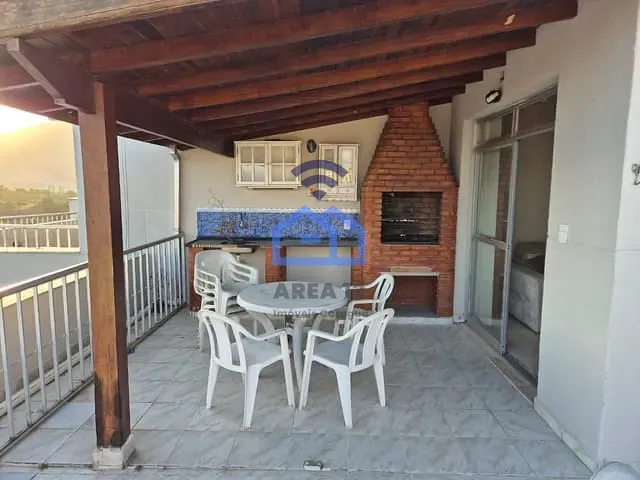 Cobertura / Penthouse com 300m² 4 quartos e 4 banheiros, à venda, no bairro Martim de Sá em Caraguatatuba