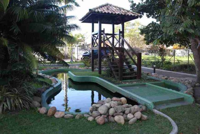 Cobertura / Penthouse 5 quartos e 3 banheiros, à venda, no bairro Parque São Caetano em Campos dos Goytacazes