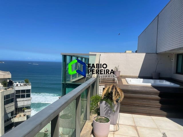 Cobertura / Penthouse com 330m² 4 quartos e 4 banheiros, à venda, no bairro Barra da Tijuca em Rio de Janeiro