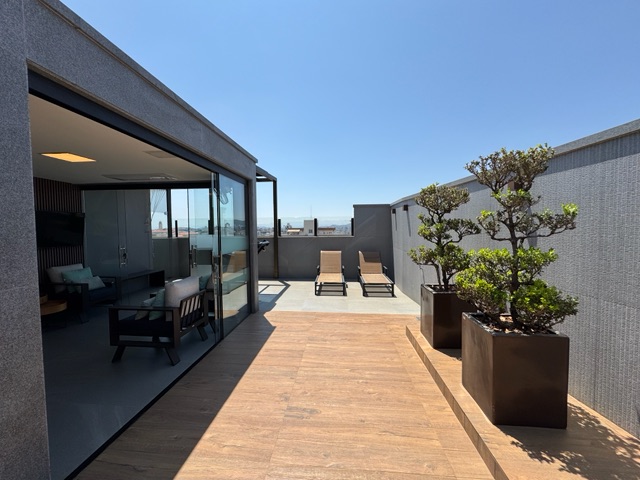 Cobertura de 5 quartos no Padre Eustáquio - VENDA