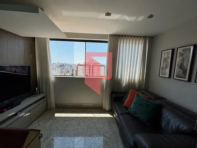 Cobertura / Penthouse com 340m² 5 quartos e 4 banheiros, à venda, no bairro Padre Eustáquio em Belo Horizonte