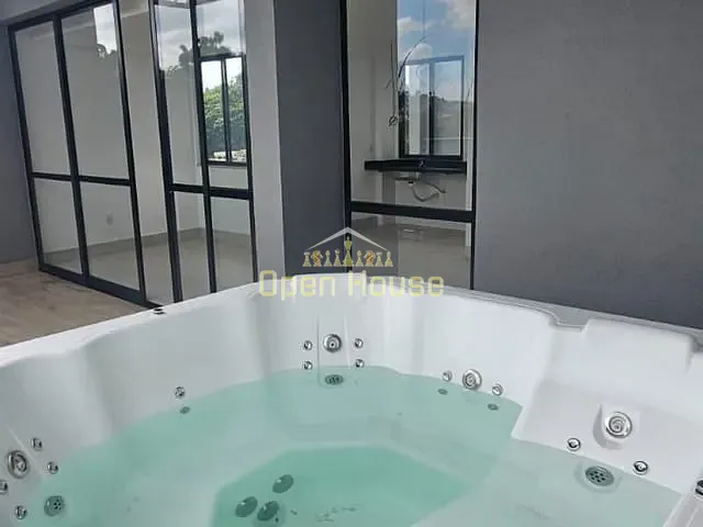 Cobertura / Penthouse com 136m² 4 quartos e 4 banheiros, à venda, no bairro Niterói em Volta Redonda