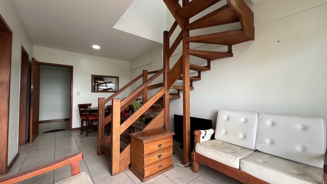 Cobertura / Penthouse 3 quartos e 4 banheiros, à venda, no bairro Vila Nova em Cabo Frio