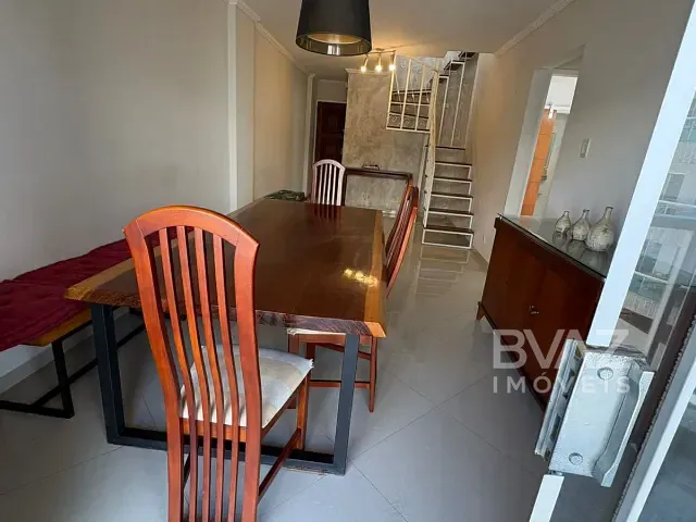 Cobertura / Penthouse com 180m² 3 quartos e 4 banheiros, à venda, no bairro São Bento em Cabo Frio