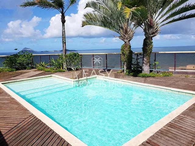 Cobertura / Penthouse com 850m² 1 quarto e 5 banheiros, à venda, no bairro Copacabana em Rio de Janeiro