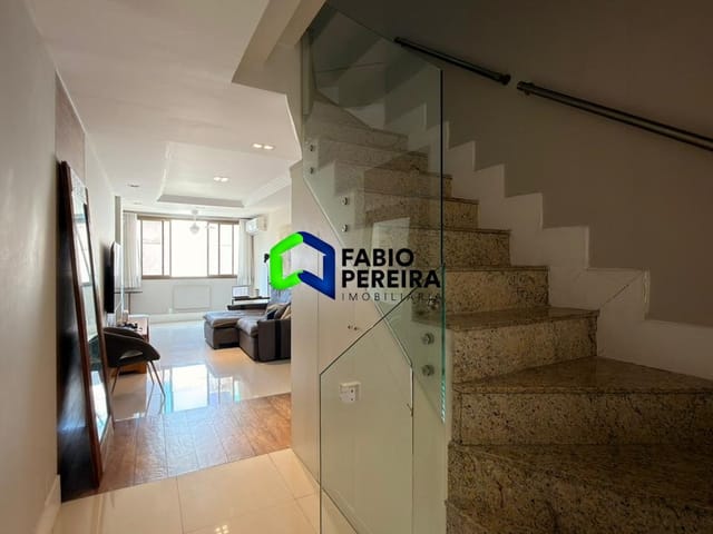 Cobertura / Penthouse com 180m² 3 quartos e 3 banheiros, à venda, no bairro Barra da Tijuca em Rio de Janeiro