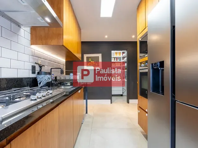 Cobertura / Penthouse com 245m² 3 quartos e 4 banheiros, à venda, no bairro Indianópolis em São Paulo