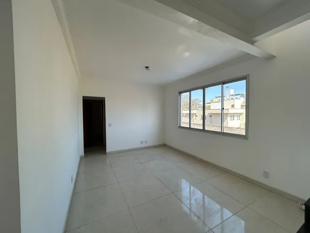 Cobertura / Penthouse 3 quartos e 3 banheiros, à venda, no bairro Cabral em Contagem