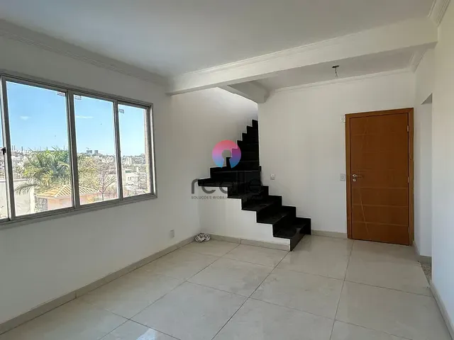 Cobertura / Penthouse 3 quartos e 3 banheiros, à venda, no bairro Cabral em Contagem