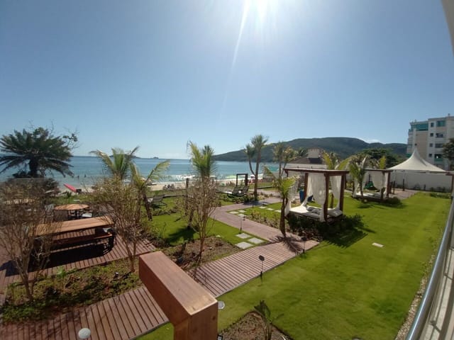 Cobertura / Penthouse com 219m² 2 quartos e 2 banheiros, à venda, no bairro Ingleses do Rio Vermelho em Florianópolis