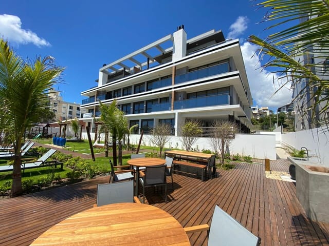 Cobertura / Penthouse com 219m² 2 quartos e 2 banheiros, à venda, no bairro Ingleses do Rio Vermelho em Florianópolis
