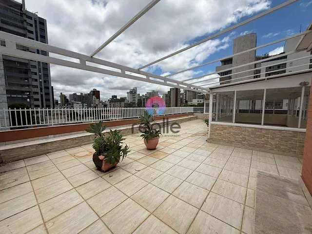 Cobertura / Penthouse 3 quartos e 3 banheiros, à venda, no bairro Sion em Belo Horizonte