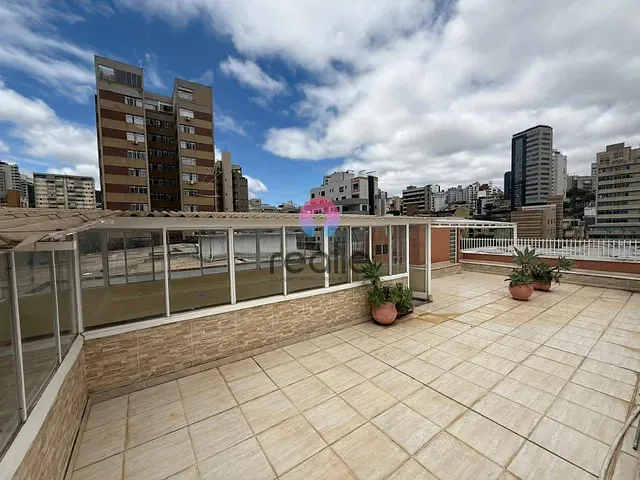 Cobertura / Penthouse 3 quartos e 3 banheiros, à venda, no bairro Sion em Belo Horizonte
