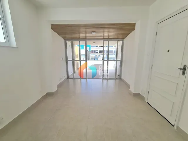 Cobertura / Penthouse com 78m² 1 quarto e 1 banheiro, à venda, no bairro Copacabana em Rio de Janeiro