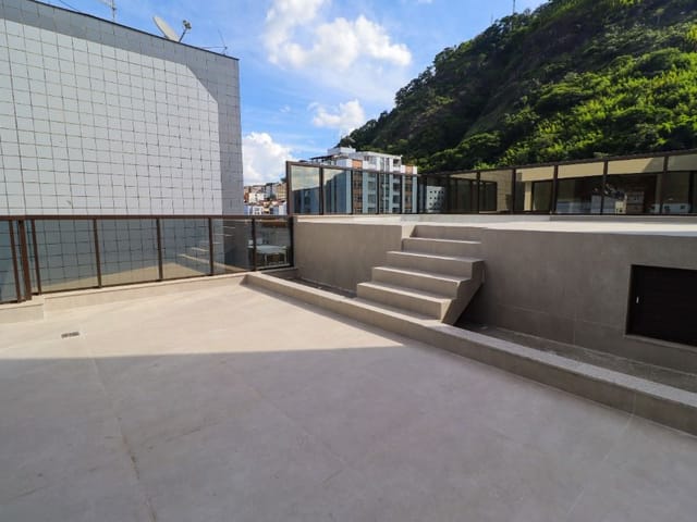 Cobertura / Penthouse 5 quartos e 6 banheiros, à venda, no bairro Santa Helena em Juiz de Fora