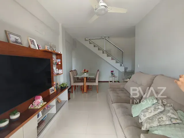 Cobertura / Penthouse 4 quartos e 2 banheiros, à venda, no bairro Palmeiras em Cabo Frio