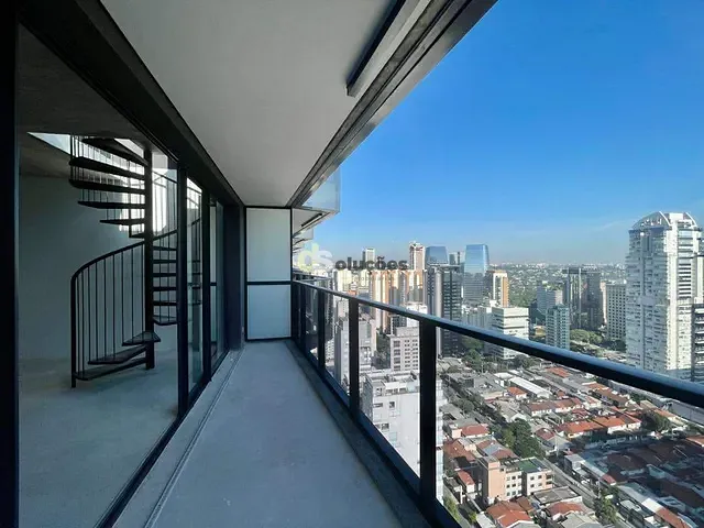 Cobertura / Penthouse 1 quarto e 1 banheiro, à venda, no bairro Vila Olímpia em São Paulo
