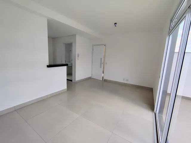 Cobertura / Penthouse 3 quartos e 2 banheiros, à venda, no bairro Padre Eustáquio em Belo Horizonte