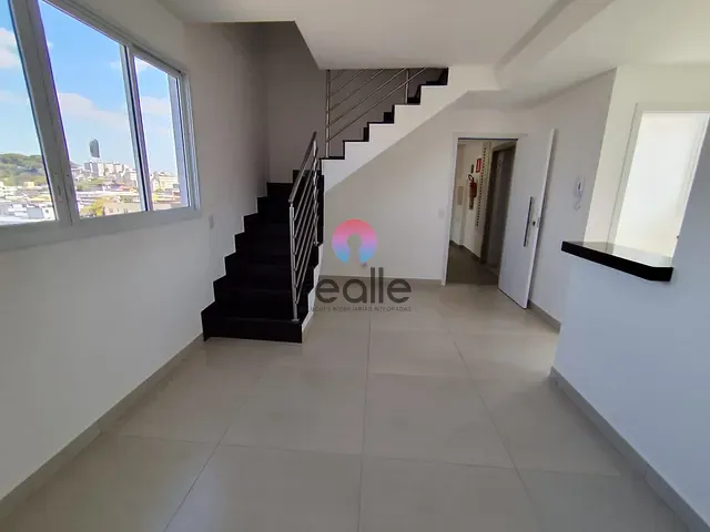 Cobertura / Penthouse 3 quartos e 2 banheiros, à venda, no bairro Padre Eustáquio em Belo Horizonte