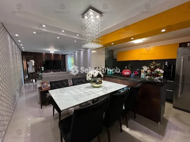 Cobertura / Penthouse com 200m² 3 quartos e 2 banheiros, à venda, no bairro Vila Lucinda em Santo André