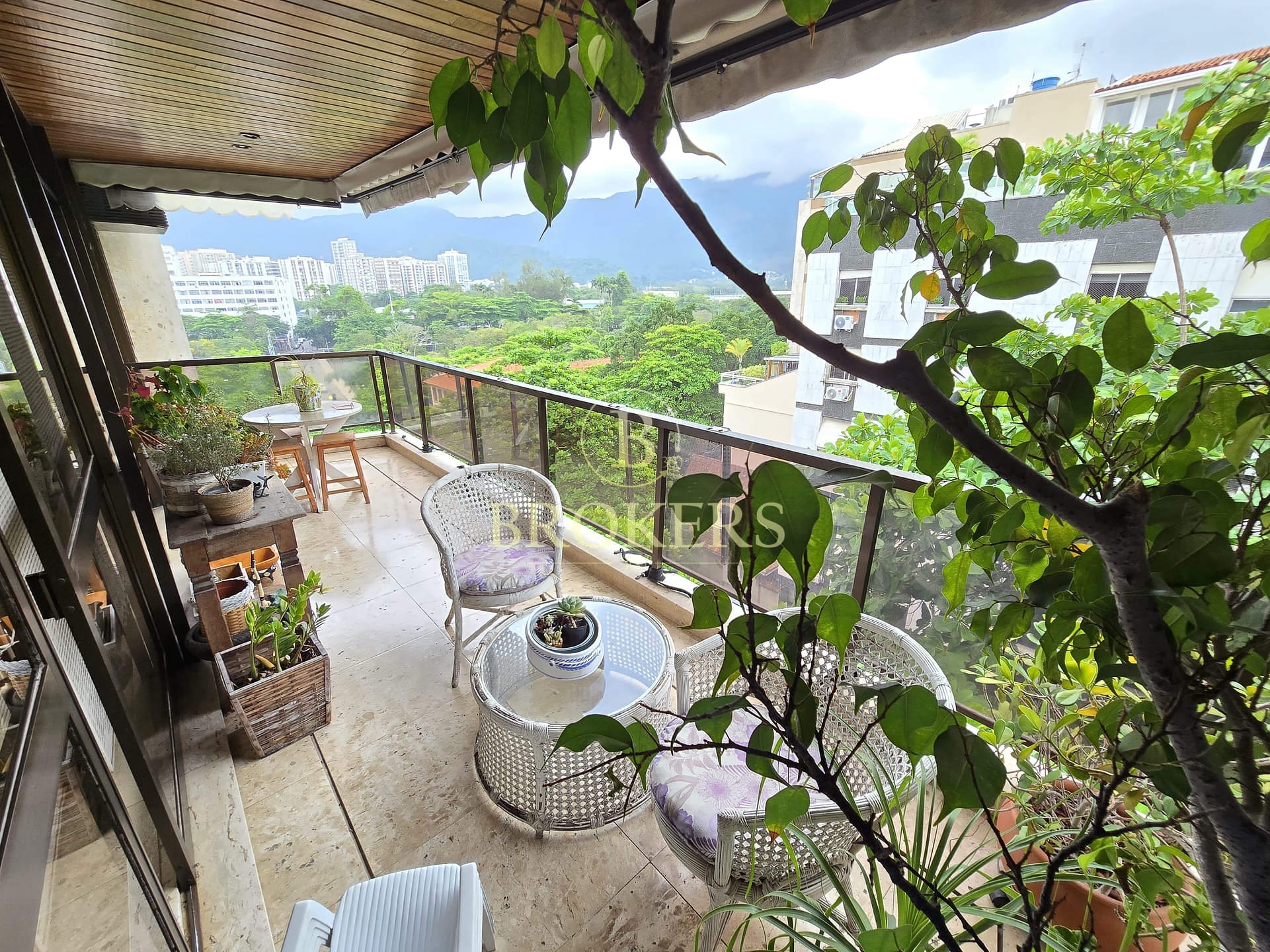 Cobertura / Penthouse à venda, Ipanema, Rua Redentor - Varanda, 5 quartos sendo 4 suítes - Terraço com piscina, churrasqueira, sauna - 273 m² - 2 vagas