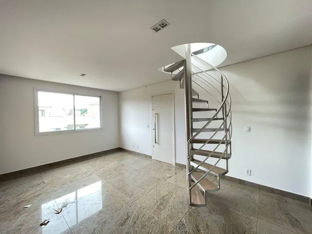 Cobertura / Penthouse 3 quartos e 2 banheiros, para alugar, no bairro Padre Eustáquio em Belo Horizonte