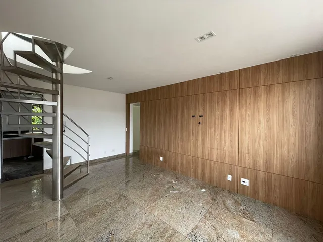 Cobertura / Penthouse 3 quartos e 2 banheiros, para alugar, no bairro Padre Eustáquio em Belo Horizonte
