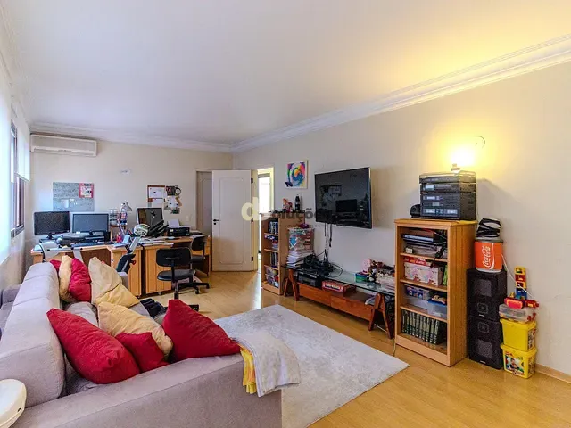 Cobertura / Penthouse 4 quartos e 4 banheiros, à venda ou para alugar, no bairro Higienópolis em São Paulo