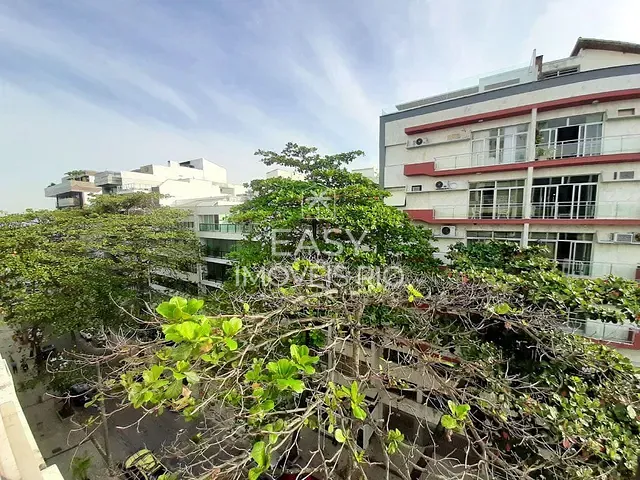 Cobertura / Penthouse com 315m² 4 quartos e 4 banheiros, à venda ou para alugar, no bairro Leblon em Rio de Janeiro