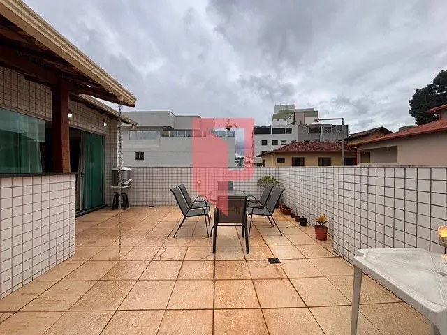 Cobertura / Penthouse com 140m² 4 quartos e 3 banheiros, à venda, no bairro Dona Clara em Belo Horizonte