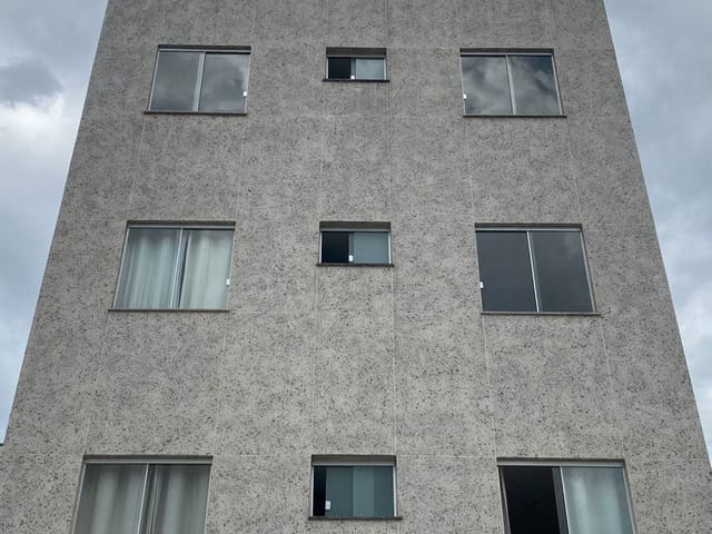Cobertura / Penthouse 2 quartos e 2 banheiros, à venda, no bairro Santa Mônica em Belo Horizonte