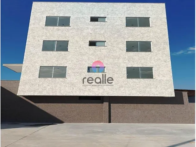 Cobertura / Penthouse 2 quartos e 2 banheiros, à venda, no bairro Santa Mônica em Belo Horizonte
