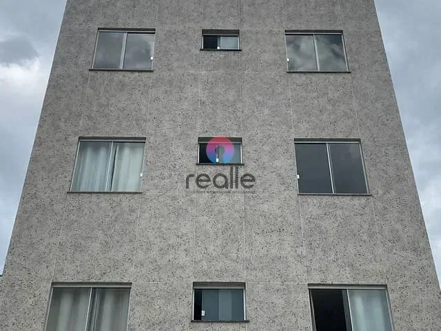 Cobertura / Penthouse 2 quartos e 2 banheiros, à venda, no bairro Santa Mônica em Belo Horizonte
