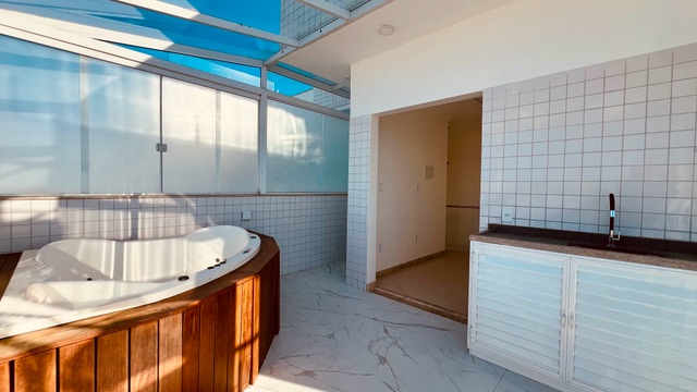 Cobertura / Penthouse com 3000m² 3 quartos e 3 banheiros, à venda, no bairro Braga em Cabo Frio