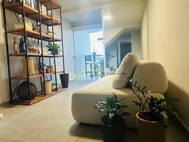 Cobertura / Penthouse 3 quartos e 3 banheiros, à venda, no bairro Jardim Amália em Volta Redonda