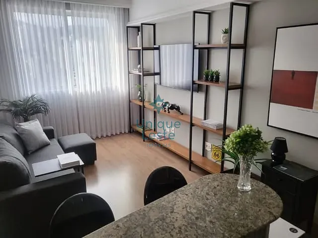 Cobertura / Penthouse com 200m² 4 quartos e 4 banheiros, à venda, no bairro Fonte Grande em Contagem