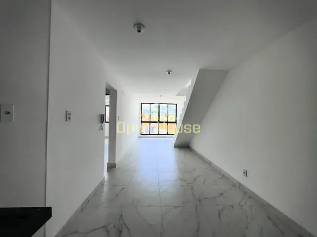 Cobertura / Penthouse 3 quartos e 2 banheiros, à venda, no bairro Jardim Belvedere em Volta Redonda