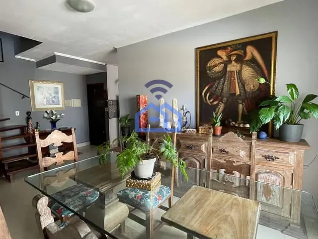 Cobertura / Penthouse com 211m² 3 quartos e 3 banheiros, à venda, no bairro Indaiá em Caraguatatuba