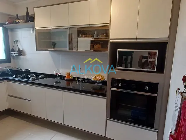 Cobertura / Penthouse com 222m² 4 quartos e 3 banheiros, à venda, no bairro Urbanova em São José dos Campos